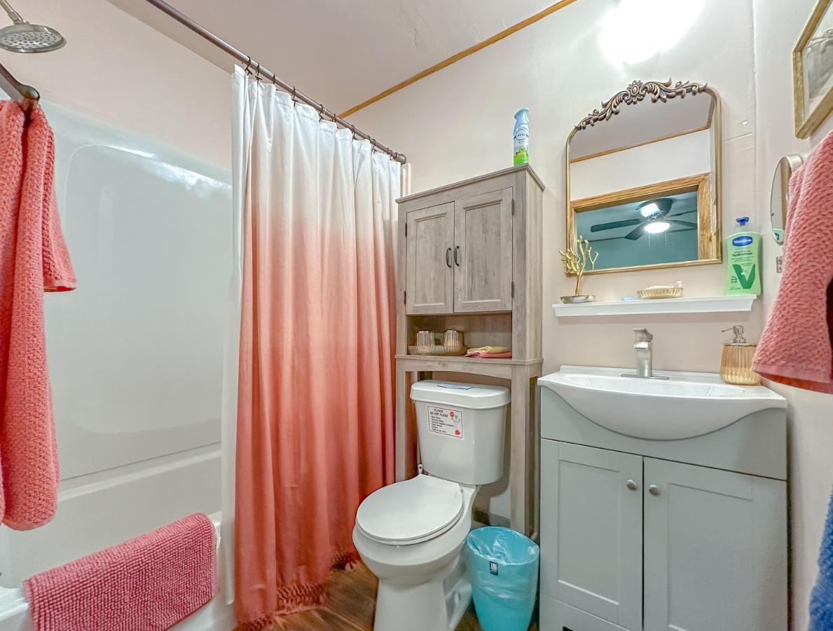 Groups-Hot Tub -Pool- Private-4 Baths Villa Талахаси Екстериор снимка