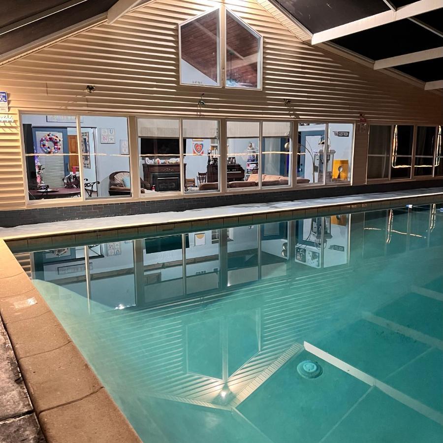 Groups-Hot Tub -Pool- Private-4 Baths Villa Талахаси Екстериор снимка